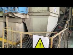 Förderband-Kastenzuführung