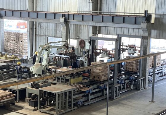 Vollautomatisches palettenloses Ziegel-Entlade- und Verpackungssystem für Tonziegel-Produktionslinien