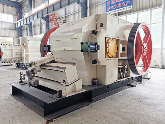 Voller automatischer Clay Roller Crusher Machine Stone-Ziegelstein-industrieller Schleifer Machine