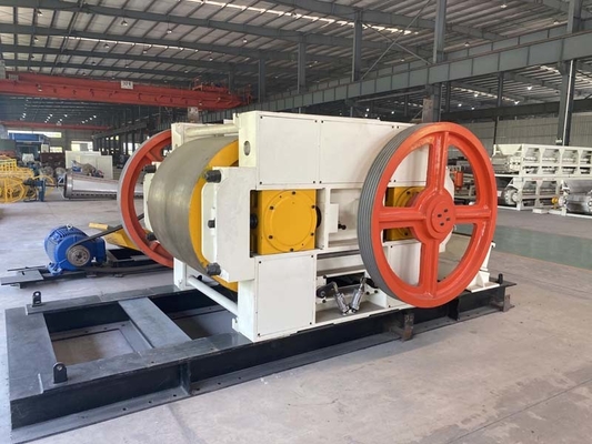 Energiesparende Produktionskapazität Clay Brick Crusher Roller Machines 35 - 80m ³ /H