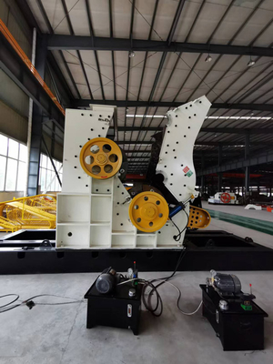 Hammermühle-Zerkleinerungsmaschinen-Ausrüstung HC1200*2A 380V für die Mineralverarbeitung