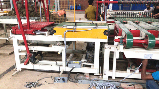 Großer fester Block-Clay Brick Cutting Machine Hydraulic-Druck besonders angefertigt