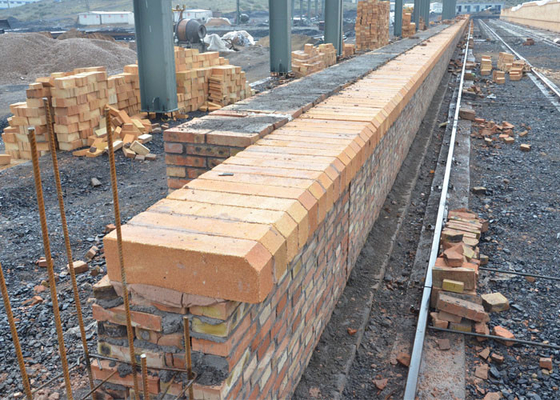 Leichter Ziegelstein-materielles Antialkali Clay Heat Insulation Bricks