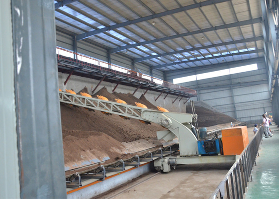 Altern-Raum-hydraulischer Eimer-Bagger For Hollow Clay Brick Plant