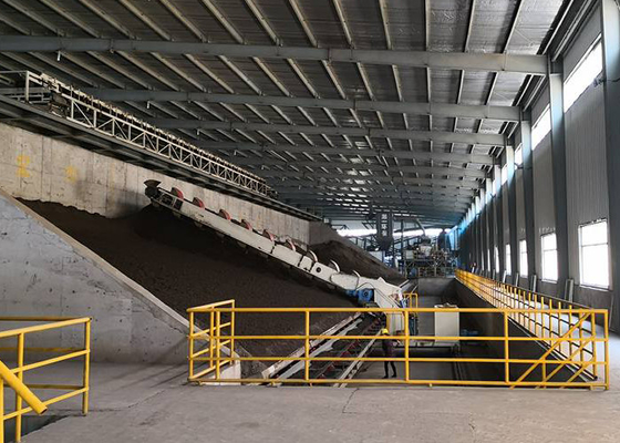 Multi Eimer-Clay Brick Production Line Auto-Rohstoff-Speicher-Altern-Raum