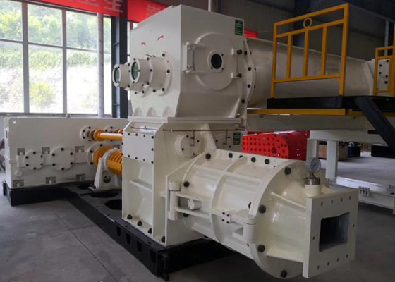 Block-roter Backstein Bangladeschs Clay Mud Fly Ash Solid, der Maschine automatischen Ziegelstein-Vakuumextruder herstellt