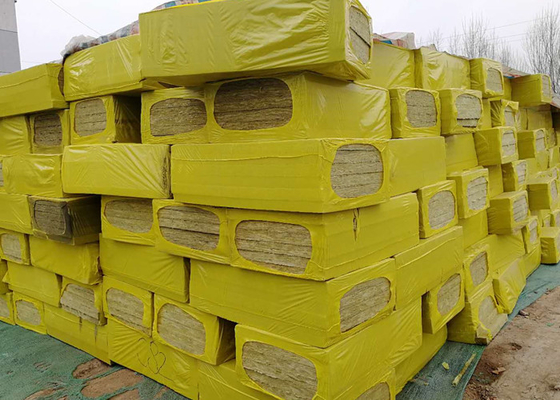 Tonerde-rote Ziegelstein-refraktäres Material für Tunnel-Brennofen-Anlage