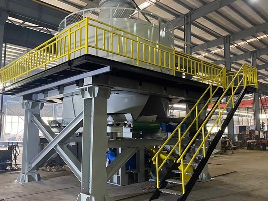 Kapazität 40 - 50 Ziegeleimaschinen-roter Backstein M3/H automatischer, der Maschine bildet