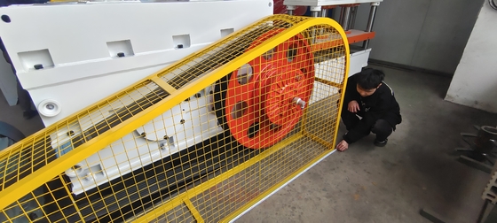 14.5rpm/min Schlammpresswelle Geschwindigkeit EV40/35 Vakuum-Extruder für roten Ton Ziegel Blöcke Herstellung Maschine