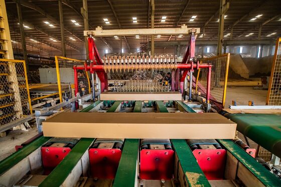 100 Tonnen/Tag bis 1200 Tonnen/Tag Synchroner Pressschneider für Hohlziegel und Vollziegel